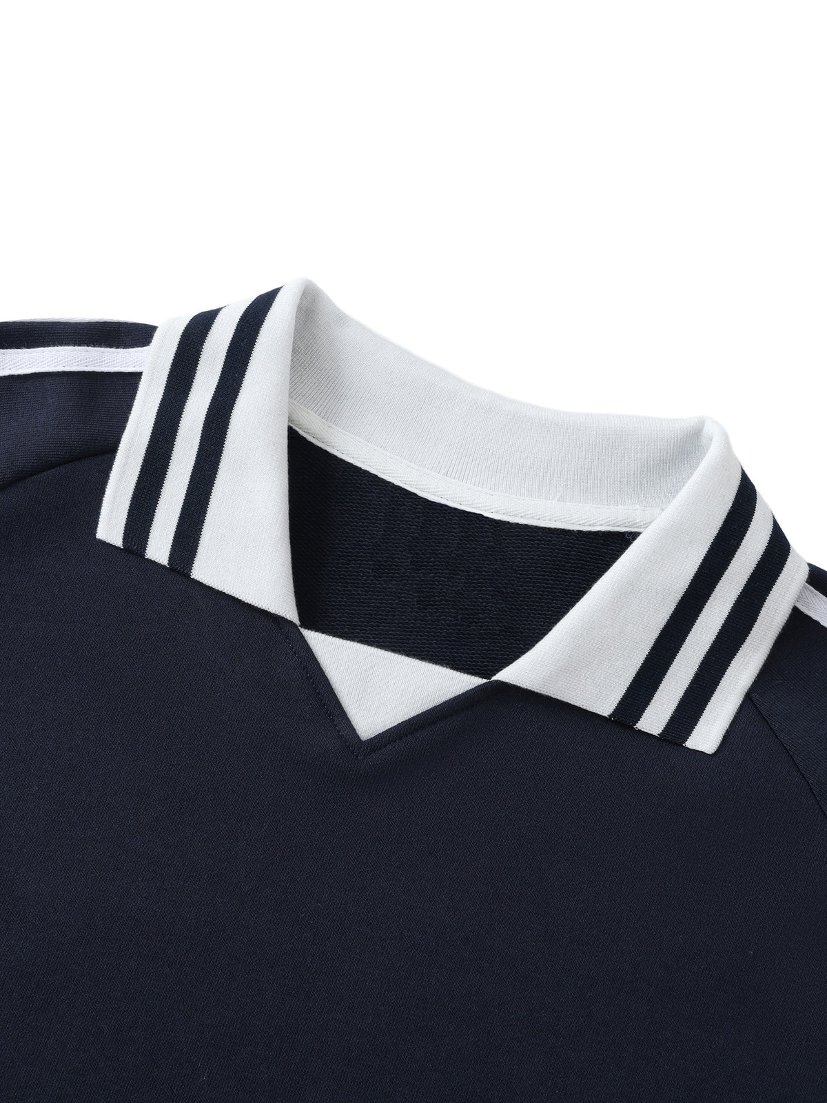 Striped lapel collar, 380 gsm cotton (shown in navy)